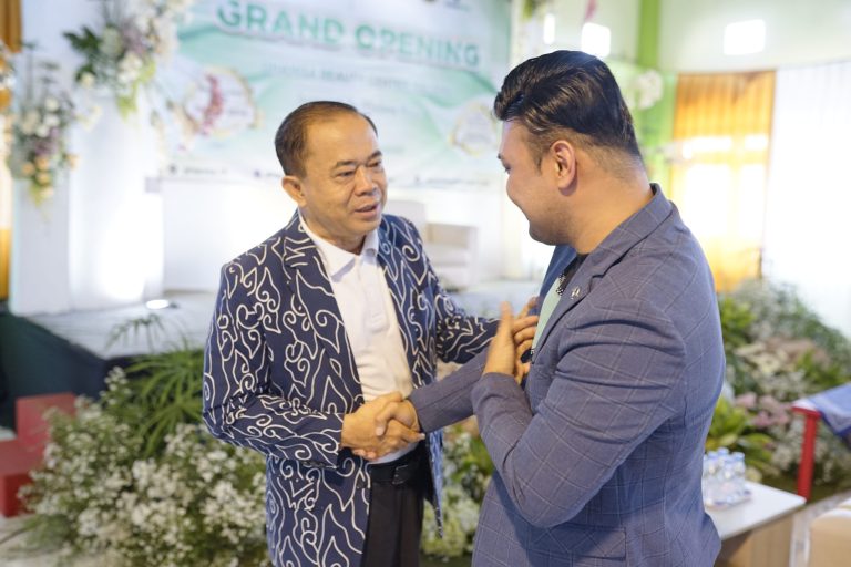 ghanisa klinik kecantikan (2)